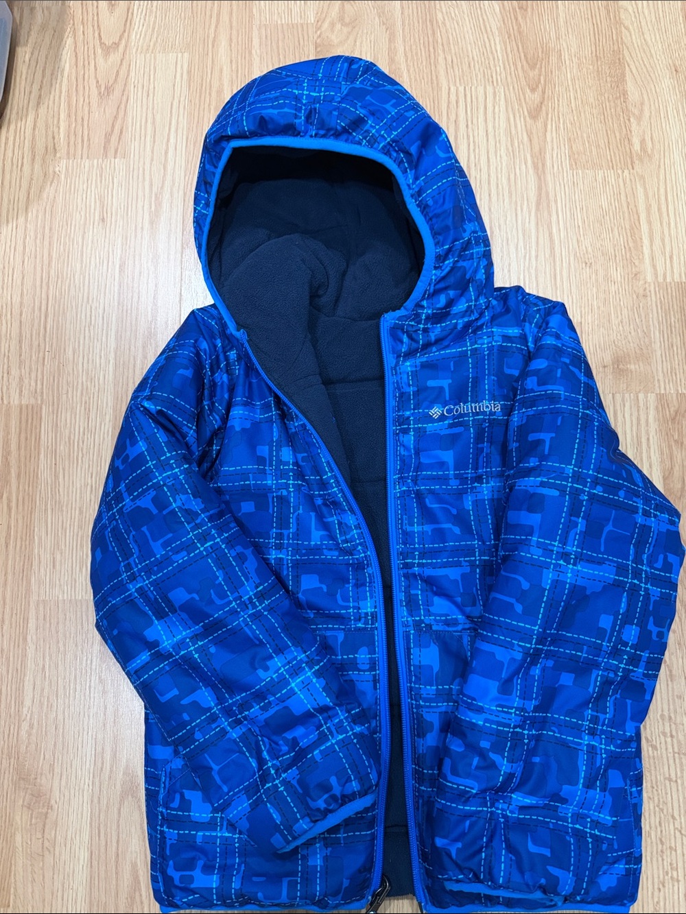 Columbia Blue Hooded Puffer Jacket reversible